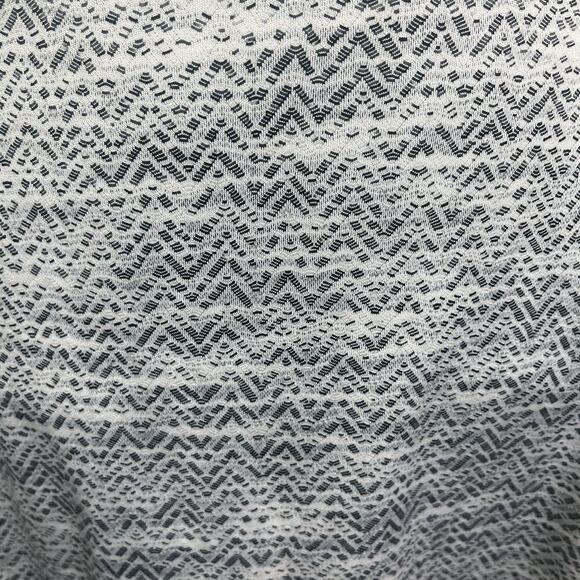 MPG Performance Gear Skirt sz Extra Large Black White Go Anywhere Travel Pockets - Picture 5 of 10